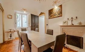 Piazza Vittorio Veneto Elegant Flat